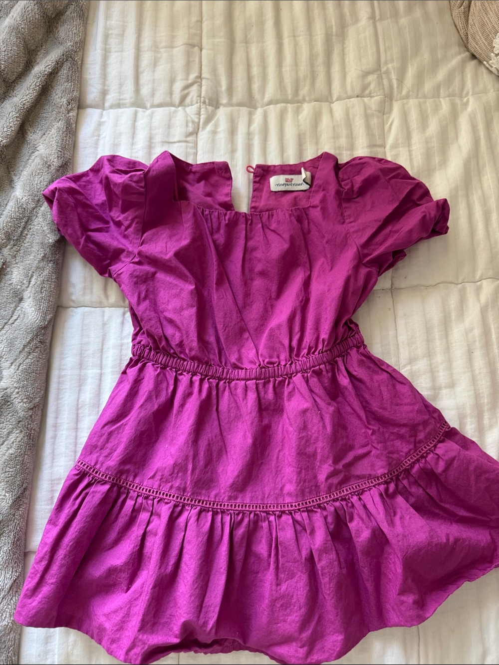 Vineyard Vines Girls' Bright Fuchsia Puff-Sleeve Tiered Dress
